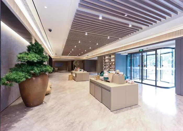 Ji Hotel Shanghai Lujiazui Zhangyang Road